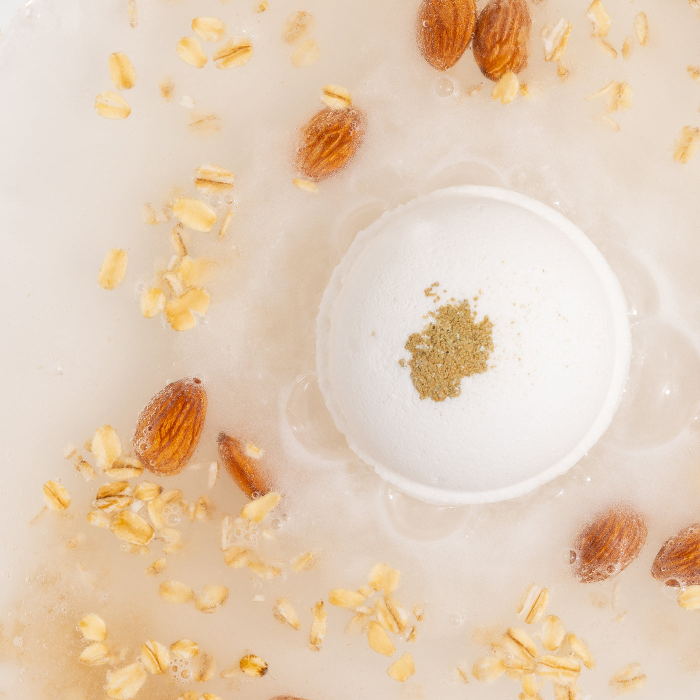 Bath Bomb - Creamy Comfort