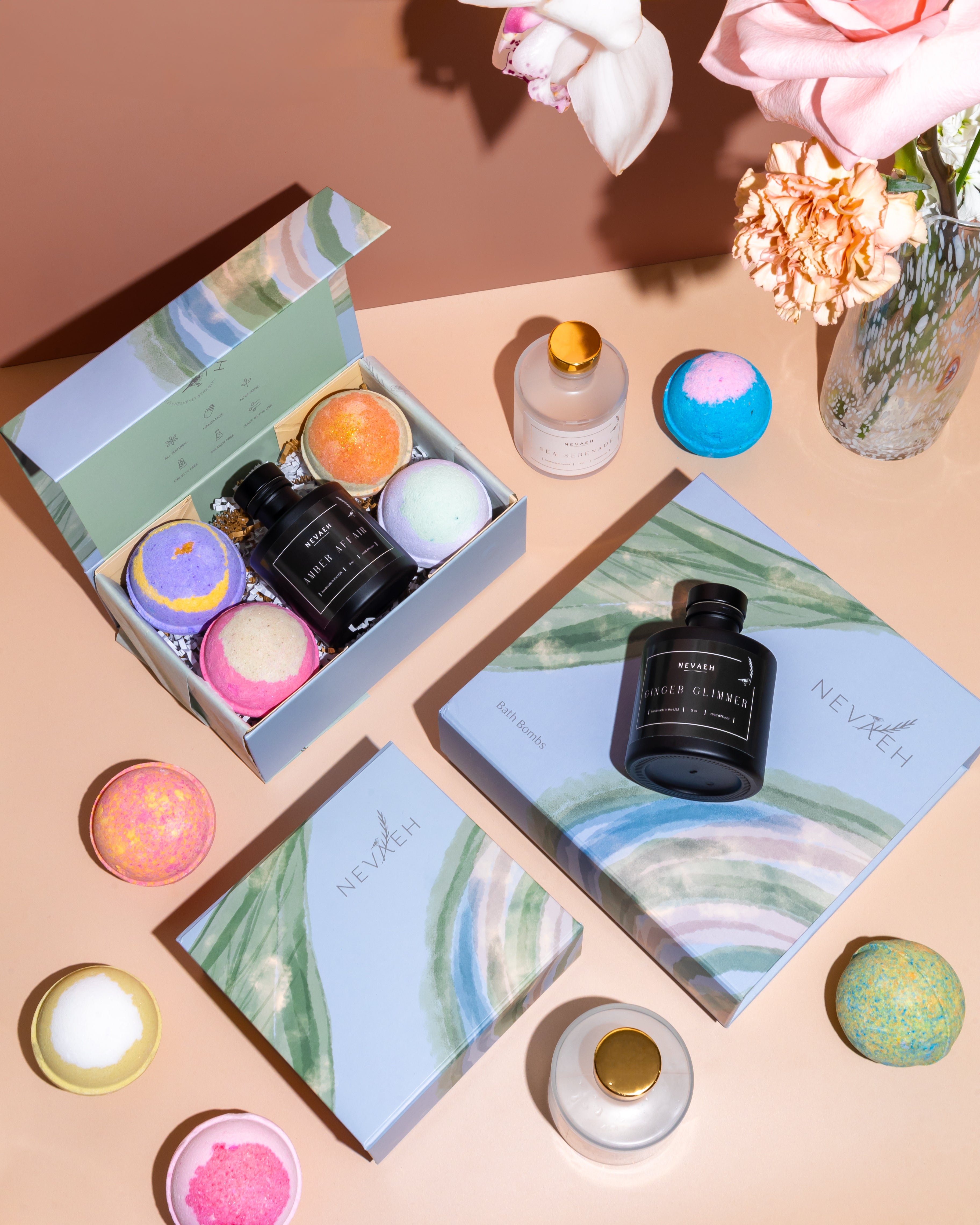 Gift Set - Middle Box (4 Bath Bombs + 1 Reed Diffuser)