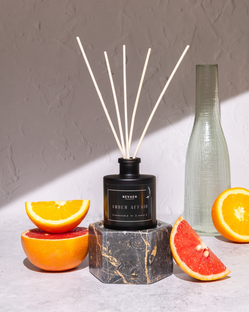 Noir and Blanc Collection - Amber Affair