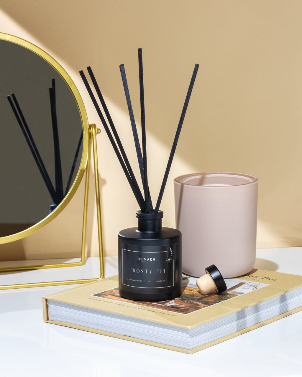 Noir and Blanc Collection - Frosty Fir (seasonal)