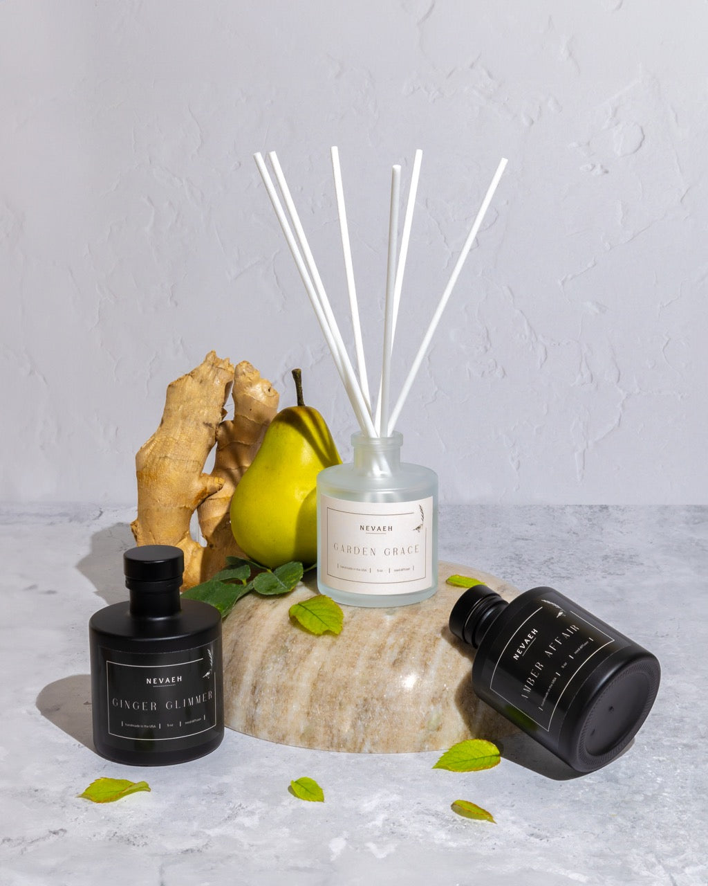 Noir and Blanc Collection - Garden Grace