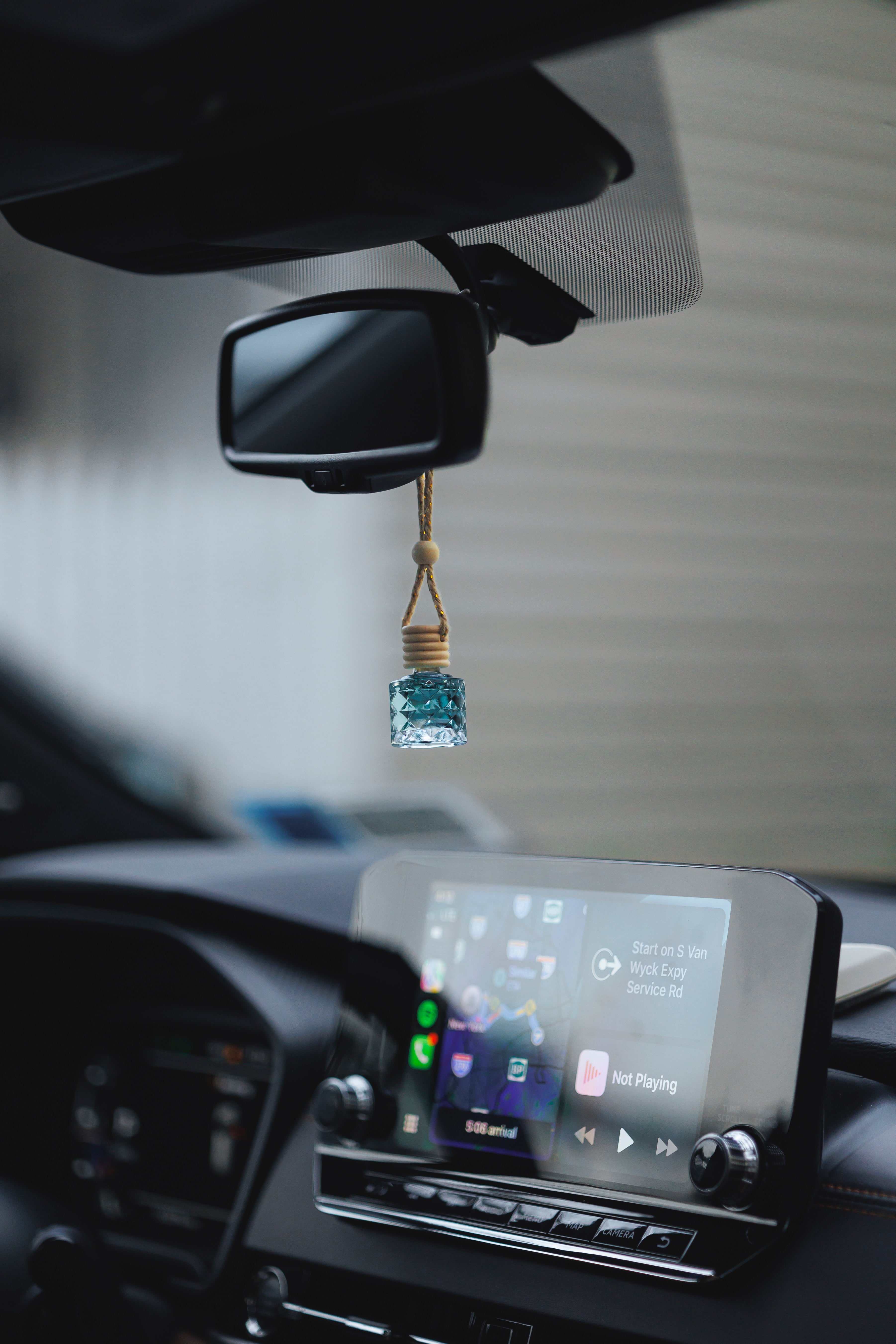 Diamond Glow Collection - Lavish Leaves