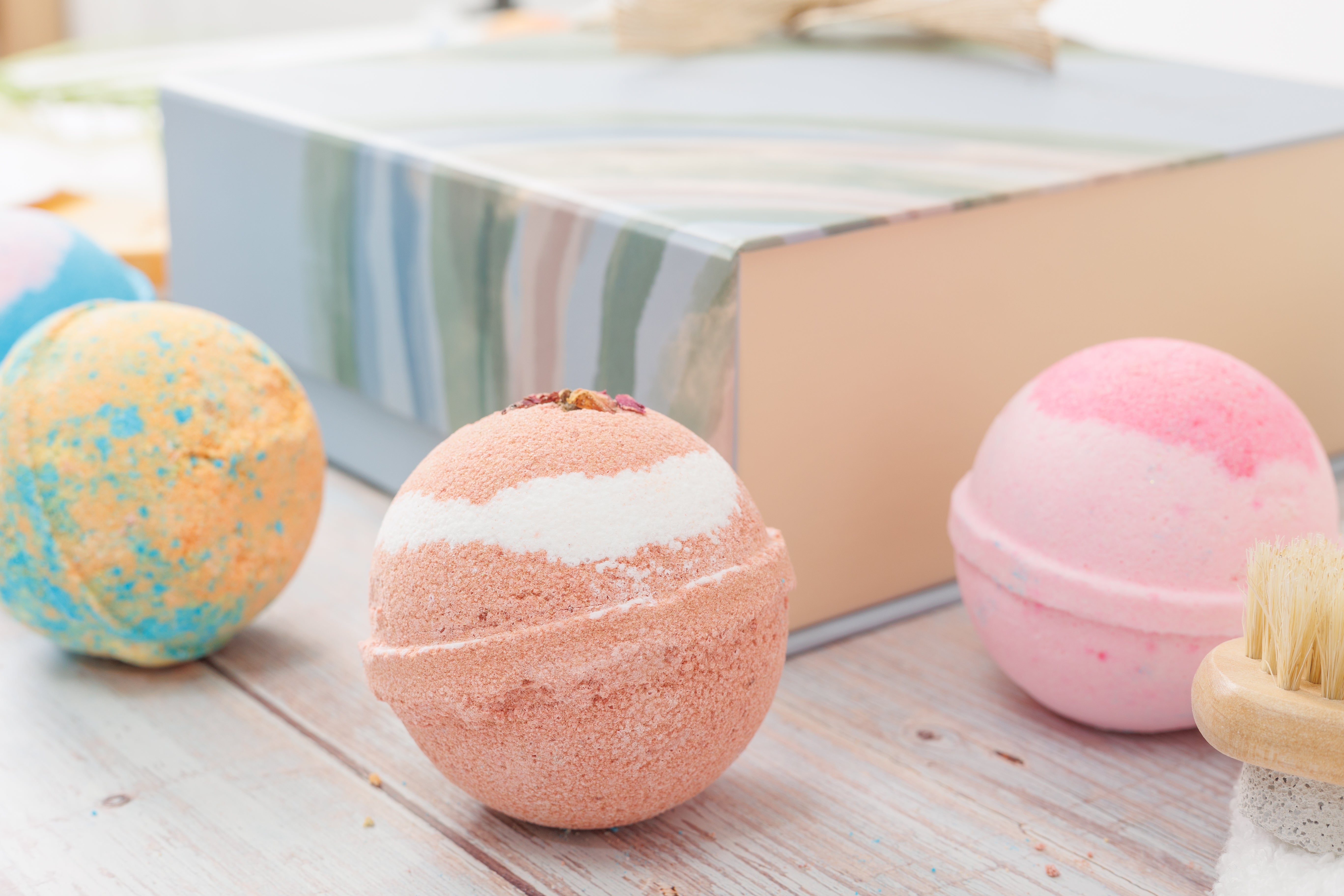 Bath Bomb - Petal Perfume