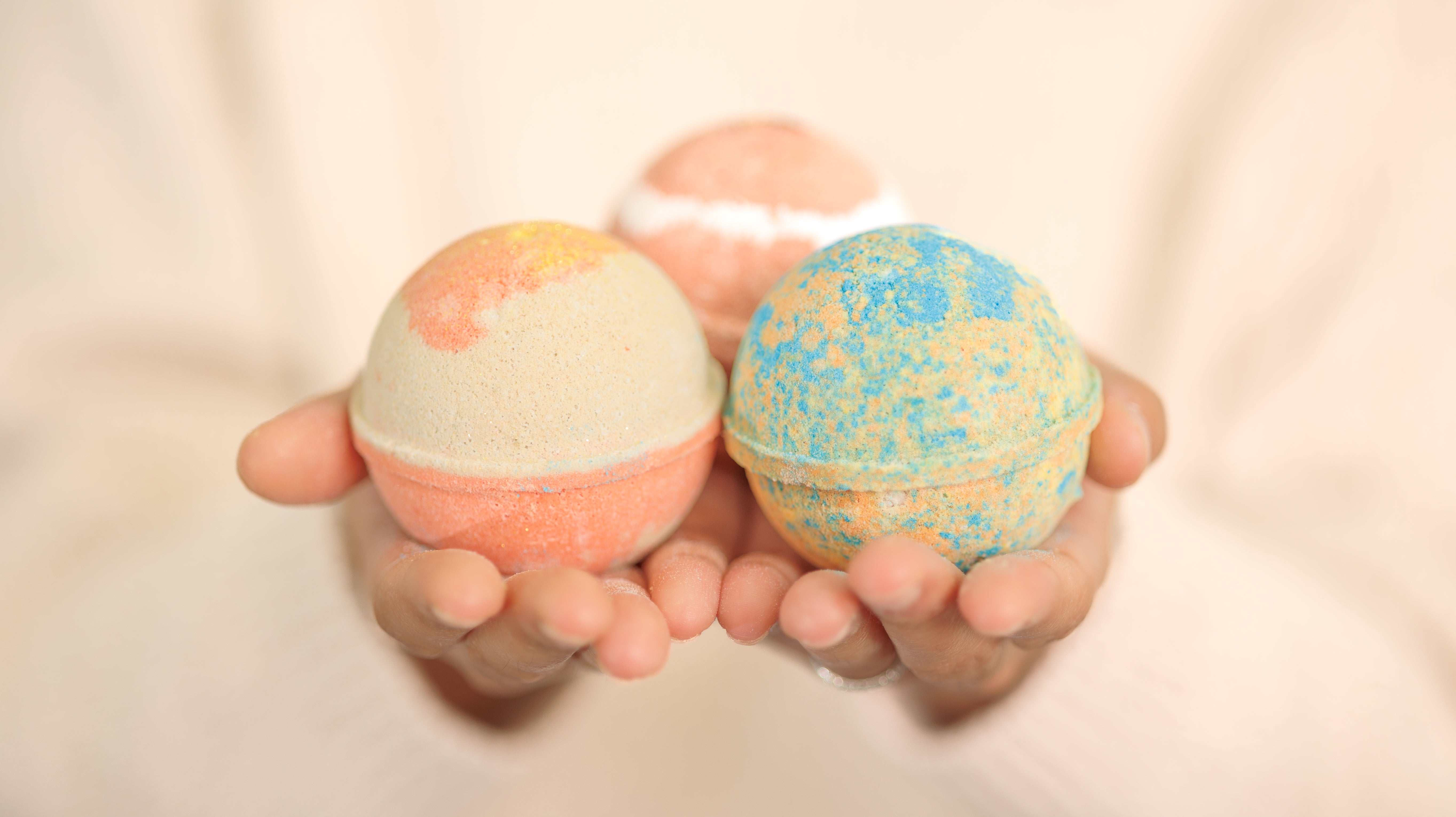Bath Bomb - Earthy Essence